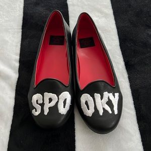 Spooky strange cult flats!